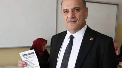 Bir aday seçim bitmeden zaferini ilan etti