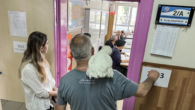 Bunu da görmedik demeyiz! O Türkiye'nin ''tavuklu'' seçmeni...