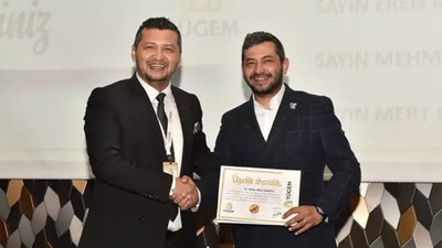 Farklı partilerden seçime giren iki kardeş de kazandı