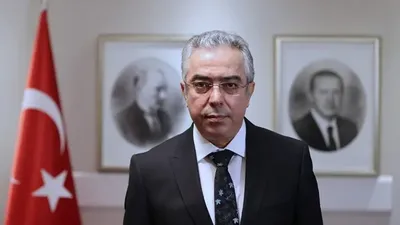 Cumhurbaşkanı Erdoğan'ın Danışmanı Uçum'dan ''parlamenter sisteme dönüş'' resti