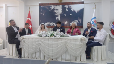 Küs olmalarına rağmen enkaz başında günlerce beklemişti... Sevenler kavuştu