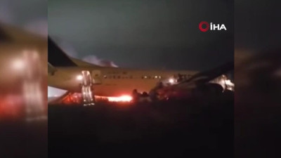 Yolcu uçağı pistten çıktı; yaralılar var