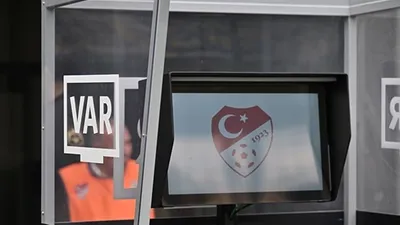 Süper Lig'de kritik maçlara yabancı VAR hakemi