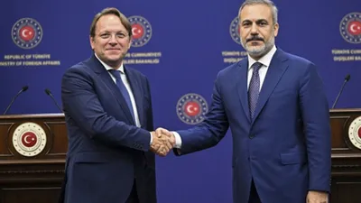 Bakan Fidan AB Komisyon üyesi ile bir araya geldi