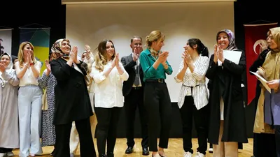 Beylikdüzü'nde Okuma Yazma Kursu yeni mezunlarını verdi