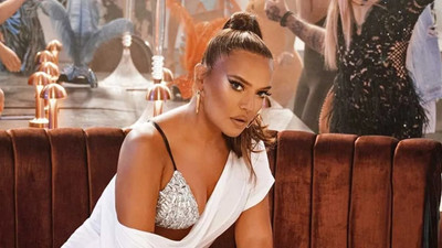 Demet Akalın Bodrum'daki evine gelen su faturasına inanamadı