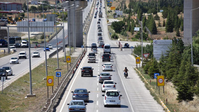 43 ilin bağlantı noktasında trafik kilit