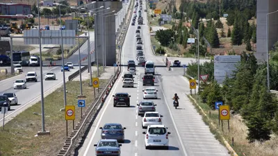 43 ilin bağlantı noktasında trafik kilit