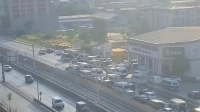 Düğün magandaları trafiği felç etti