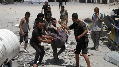 İsrail Gazze'de yardım dağıtım merkezini vurdu