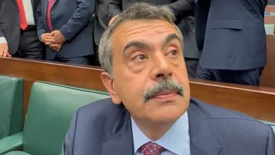 Milli Eğitim Bakanı Tekin'den ''taban maaş'' açıklaması