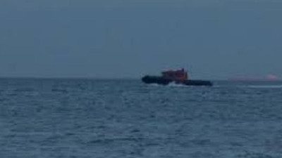 Bakırköy açıklarında bir gemi karaya oturdu