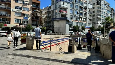 İzmir metrosunda yürüyen merdiven kabusu: Yaralılar var