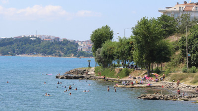 Hafta sonu tatili öncesinde bir ilimizde denize girme yasağı