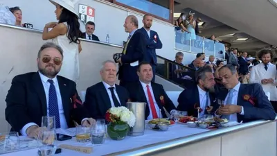 Veliefendi Hipodromu’nda 'Aziz Yıldırım' sesleri