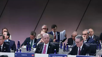 Erdoğan'dan NATO Zirvesi'nde art arda temaslar