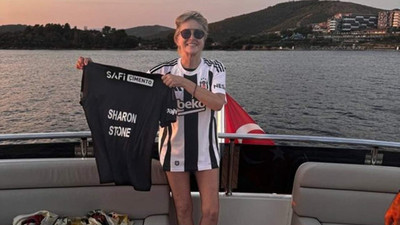 Sharon Stone, Beşiktaş formasıyla poz verdi