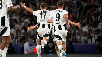 Süper Kupa Beşiktaş'ın: Beşiktaş : 5 Galatasaray: 0