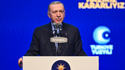 AK Parti'de Erdoğan'ı kızdıran ''siyasi kimlik'' teklifi