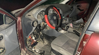 Tamir edilmesi için bıraktığı otomobilinin son halini görünce gözlerine inanamadı