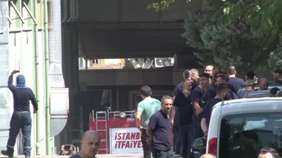 İstanbul'da fabrikada panik: 100 işçi tahliye edildi