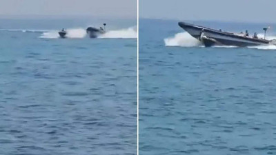 Polisin devriye botu mülteci botunu ezip geçti