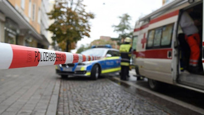 İsrail Başkonsolosluğu yakınlarında polis, bir kişiyi vurdu