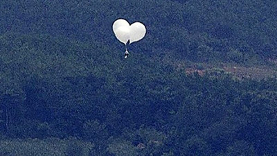 Kuzey Kore'den yine aynı taktik: Güney Kore'ye yüzlerce balon gönderdiler