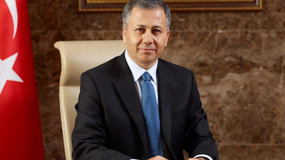 İçişleri Bakanı Ali Yerlikaya'dan motosiklet performansı