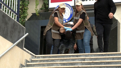 Kadın polisler, kadın polis katilini çöp poşetine koyup Hayvan Büro Amirliği’nin aracıyla götürdü