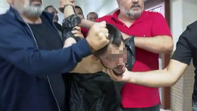 Ece Üner yine taşı gediğine koydu: ''Çöp kokana kadar neden beklendi ?''
