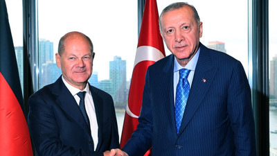 Erdoğan Schengen vizesi krizi için Almanya Başbakanı'ndan destek istedi