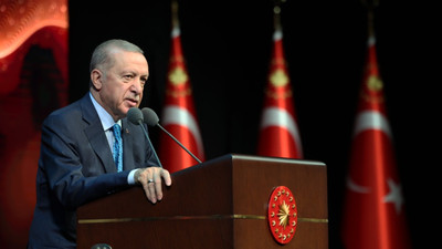 Son anketten Erdoğan'a soğuk duş: 8 puan geride kaldı