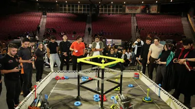 Küçükçekmece'de VEX Robotics heyecanı