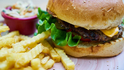Fast-food devinde hastanelik eden bakteri tespit edildi: 1 kişi öldü