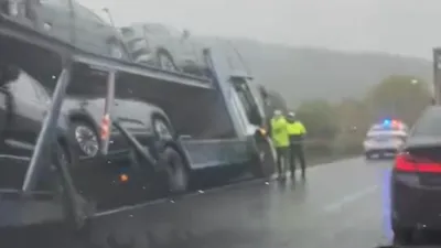 TOGG yüklü TIR kaza yaptı