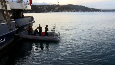 İstanbul Boğazı'nda 2 kişi denizde kayboldu