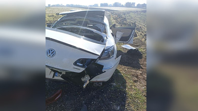 Otomobildeki çakmak gazları bomba gibi patladı: Yaralılar var