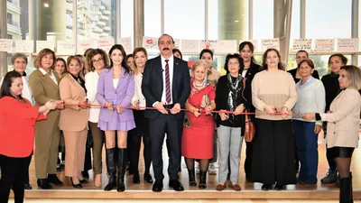 Konyaaltı, kadının gücünü sanatla kutladı