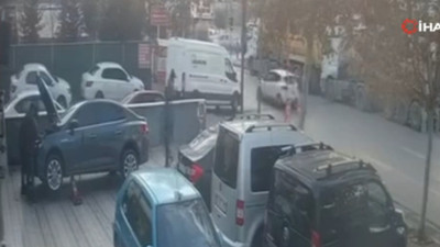 İstanbul'da silahlı saldırı: Saldırı anı kamerada