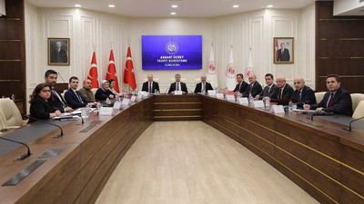 AK Parti'den Türk-İş'in 29 bin 583 TL'lik asgari ücret talebine ilk yanıt