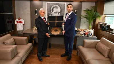 Emekli orgeneral Arif Çetin medyaya girdi
