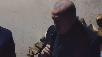 Cumhurbaşkanı Erdoğan komşusunun taziyesinde Kur'an-ı Kerim okudu