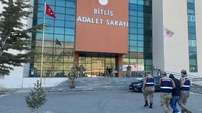 MİT ve jandarmadan ortak operasyon: Suriyeli terörist kıskıvrak yakalandı