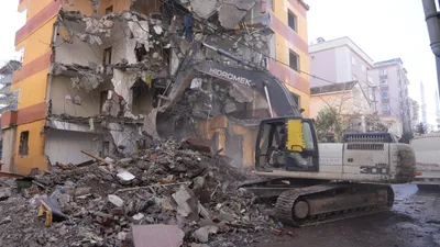Kartal'da metruk bina kalmayacak