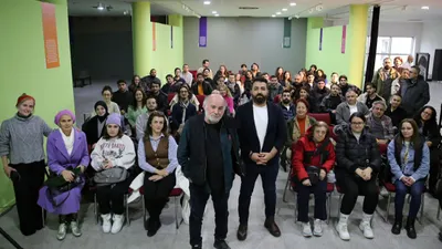 Usta yönetmen Serdar Akar Küçükçekmece'de sinema tutkunlarıyla buluştu
