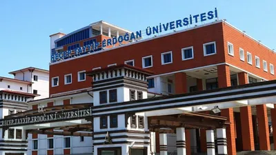 Üniversitede skandal ifadeler: Akademisyen görevden uzaklaştırıldı