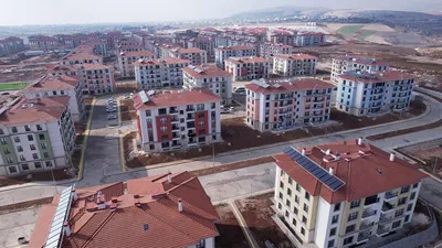 Baykar'ın yaptırdığı deprem konutları sahiplerine teslim edildi