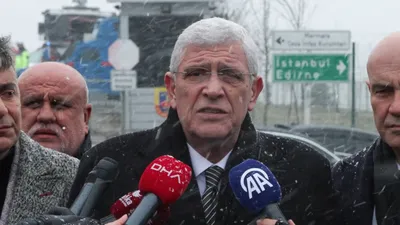 Dervişoğlu, Ümit Özdağ'ı ziyaret etti: ''Bir gün gelir o silah kendilerini vurur''