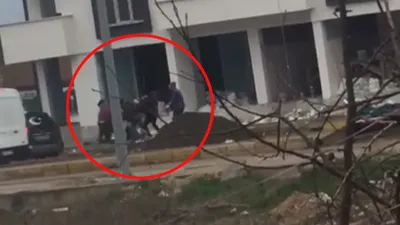 İnşaat işçilerinin kavgası kamerada